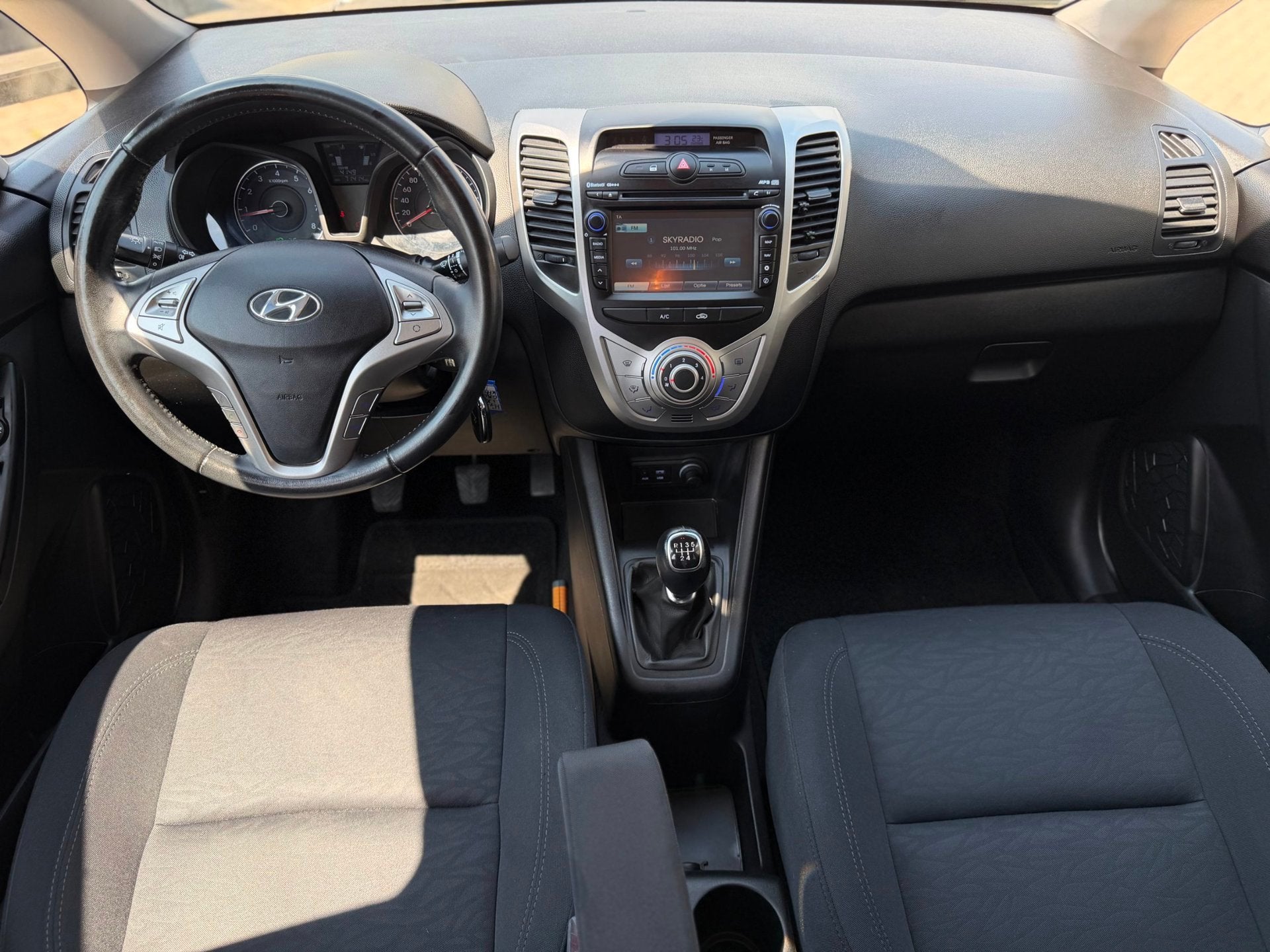 Hyundai Ix20 /1.4i Go / Camera/ 1e eigenaar/ Navigatie/ Prem, Auto's, Hyundai, Voorwielaandrijving, Dealer onderhouden, Stof, Gebruikt