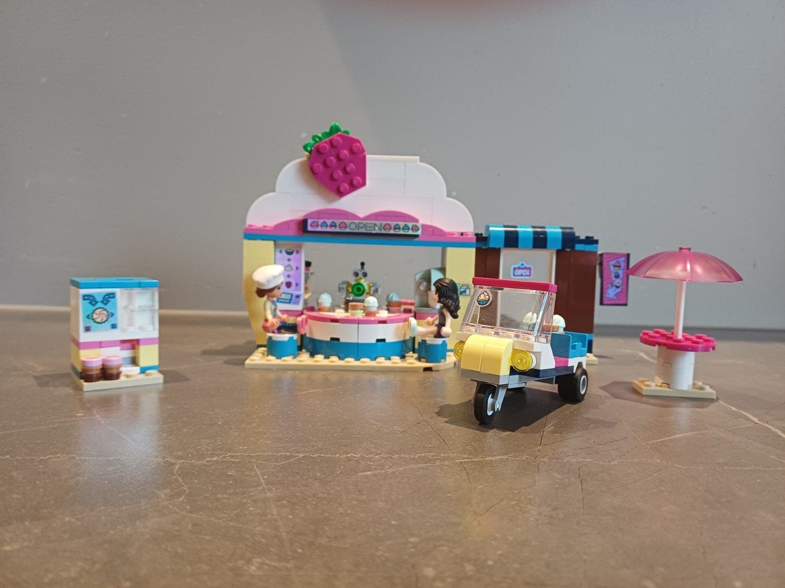 LEGO Friends 41366 Olivia's Cupcake Café, Lego, Friends, Ophalen of Verzenden, Zo goed als nieuw