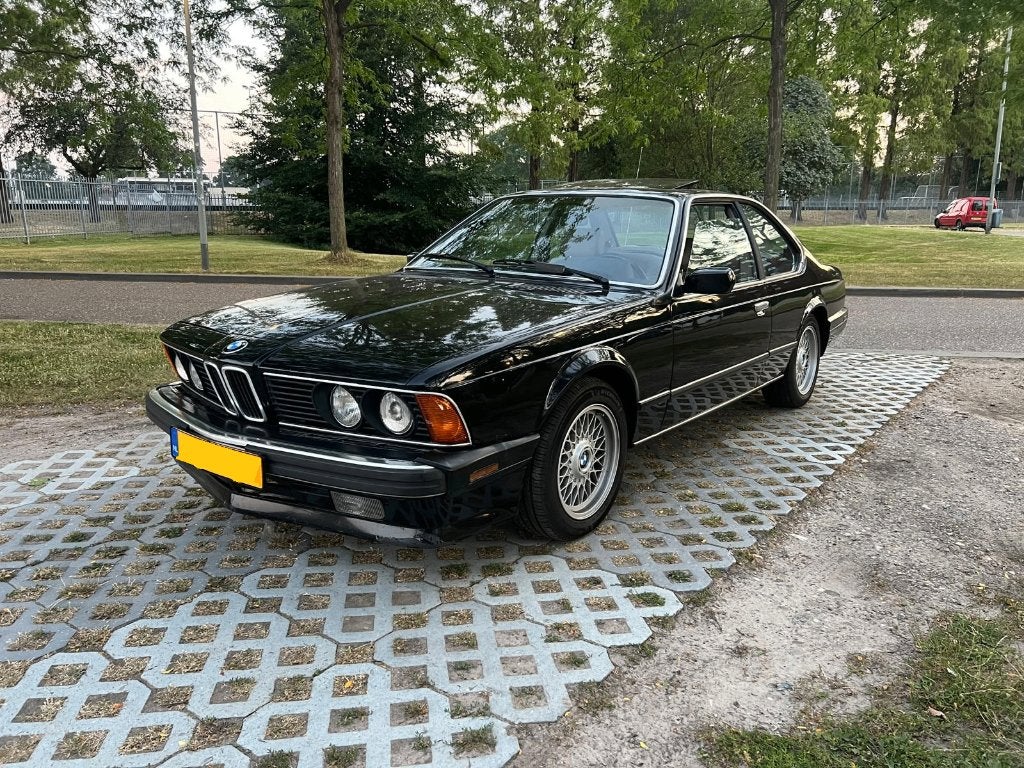BMW 635 Csi Coupe van bouwjaar 1988, beige leder, automaat., Automaat, 3430 cc, Achterwielaandrijving, Beige