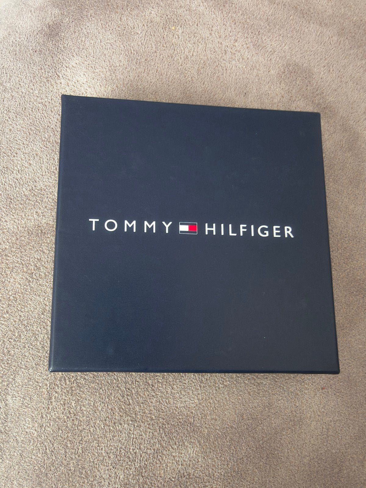 Tommy Hilfiger Gevlochten Leren Armband Grijs, Ophalen of Verzenden, Nieuw, Grijs, Leer