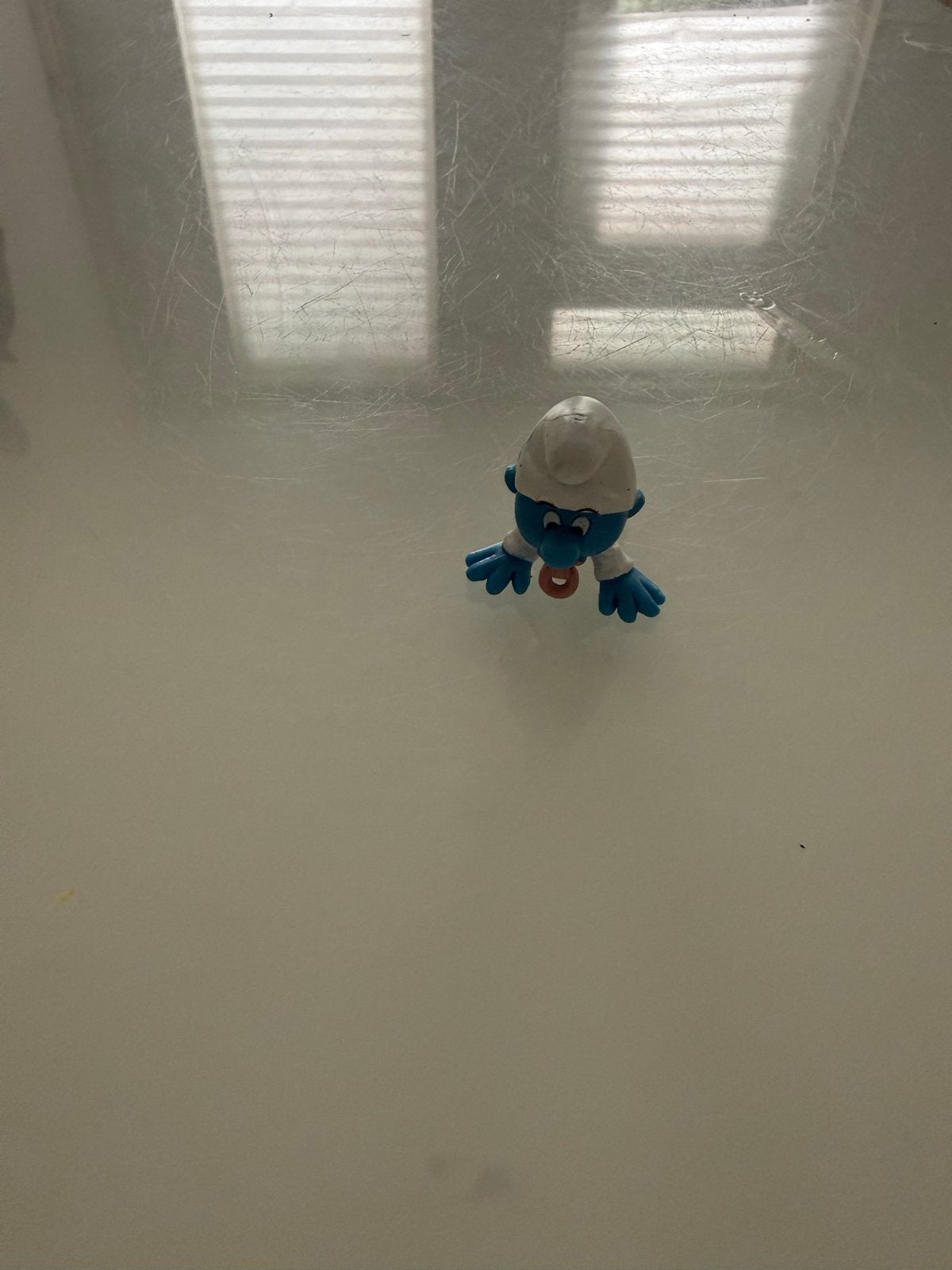 Babysmurf met speen - Smurfen figuur, Verzamelen, Ophalen of Verzenden, Gebruikt, Babysmurf, Poppetje, Figuurtje of Knuffel