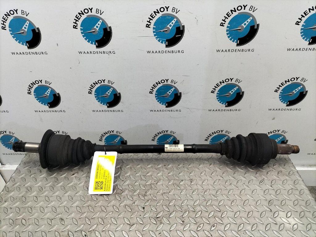 BMW 3 SERIES F31 318d High Executive  AANDRIJFAS R 2015, Ophalen of Verzenden, Gebruikt, ARN erkend