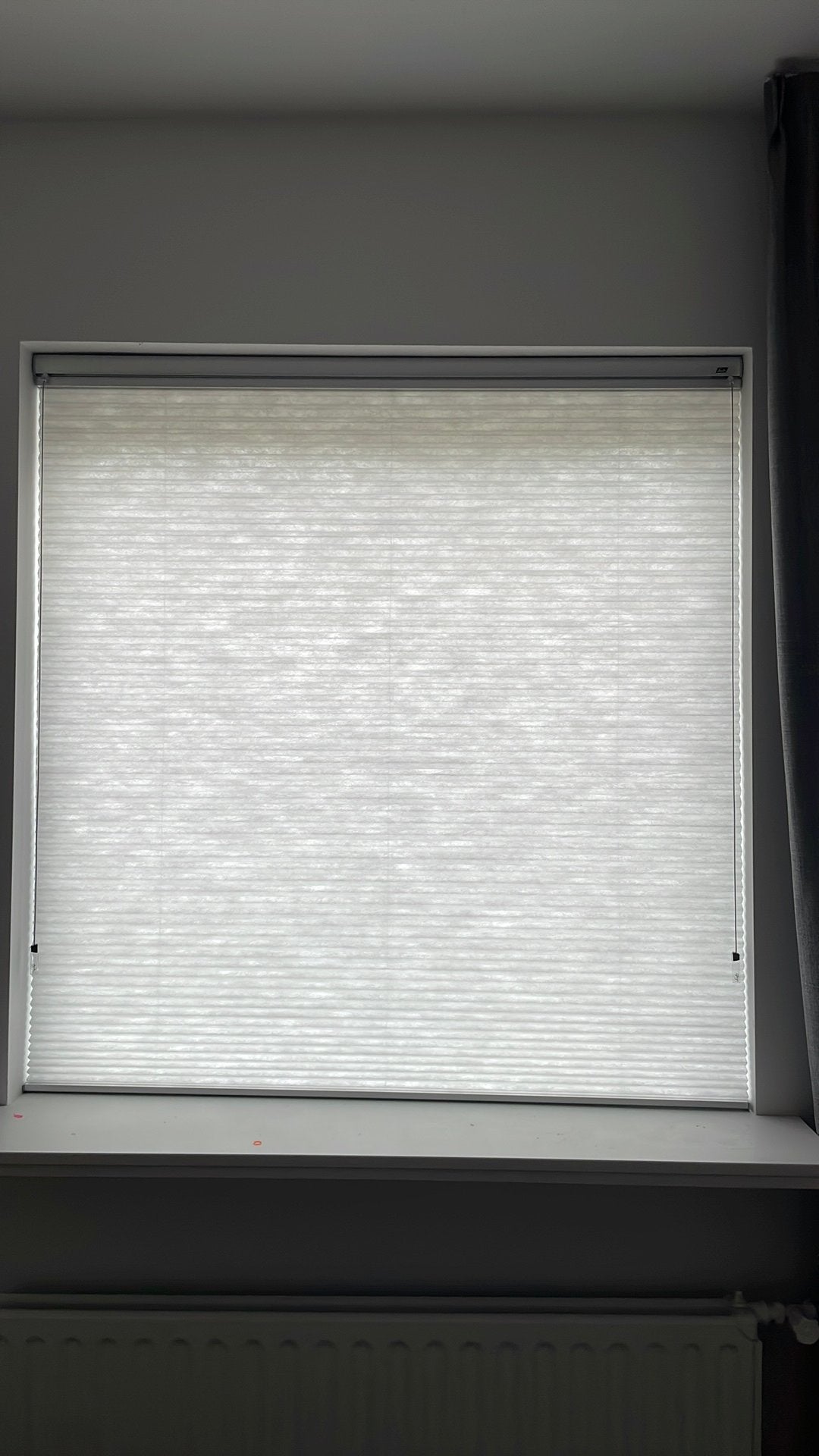 Duette van het merk Luxaflex 120,5 cm breed, Luxaflex, Ophalen, Grijs