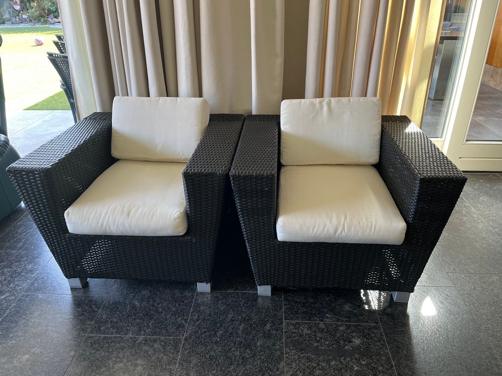 Loungeset, Ophalen, 4 zitplaatsen, Kunststof, Gebruikt