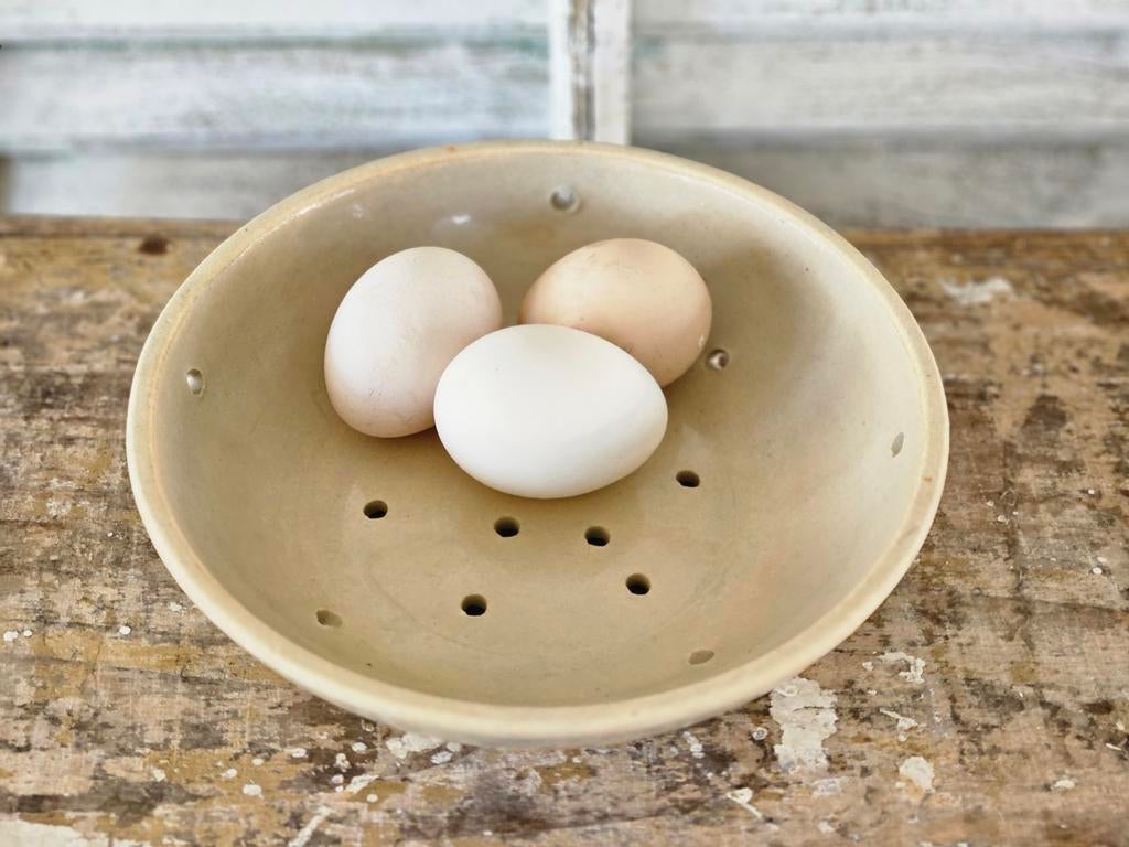 Brocante Franse bessenschaal berrybowl vergiet, treef, Ophalen of Verzenden