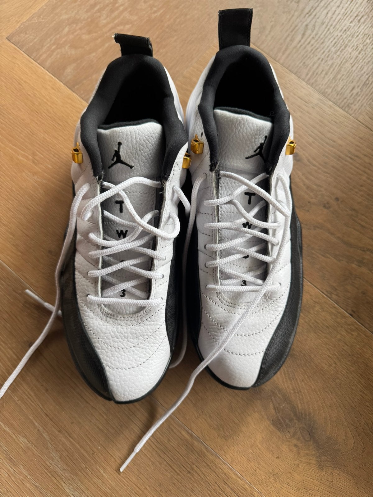 Air Jordan 12 Retro Low Golf 'Taxi' maat 41, Kleding | Heren, Verzenden, Nieuw