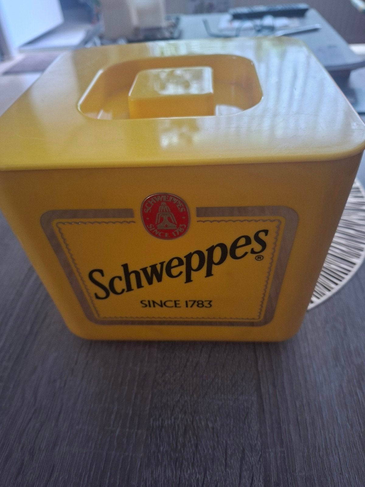 Schweppes IJsblokjeshouder / IJsemmer met tang, Ophalen, Overige typen, Nieuw, Overige merken