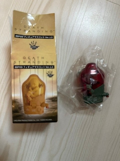 Death Stranding official merch BB Pod red/green version, Ophalen of Verzenden, Nieuw, Overige typen