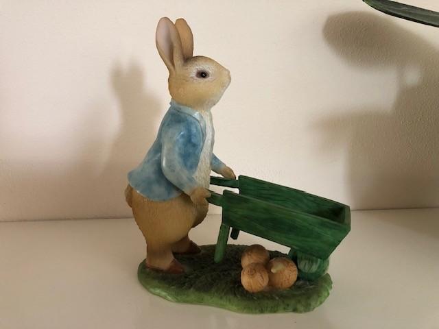 Beatrix Potter Peter Rabbit Konijn Beeldje, 18 cm hoog, Ophalen of Verzenden, Zo goed als nieuw, Dier