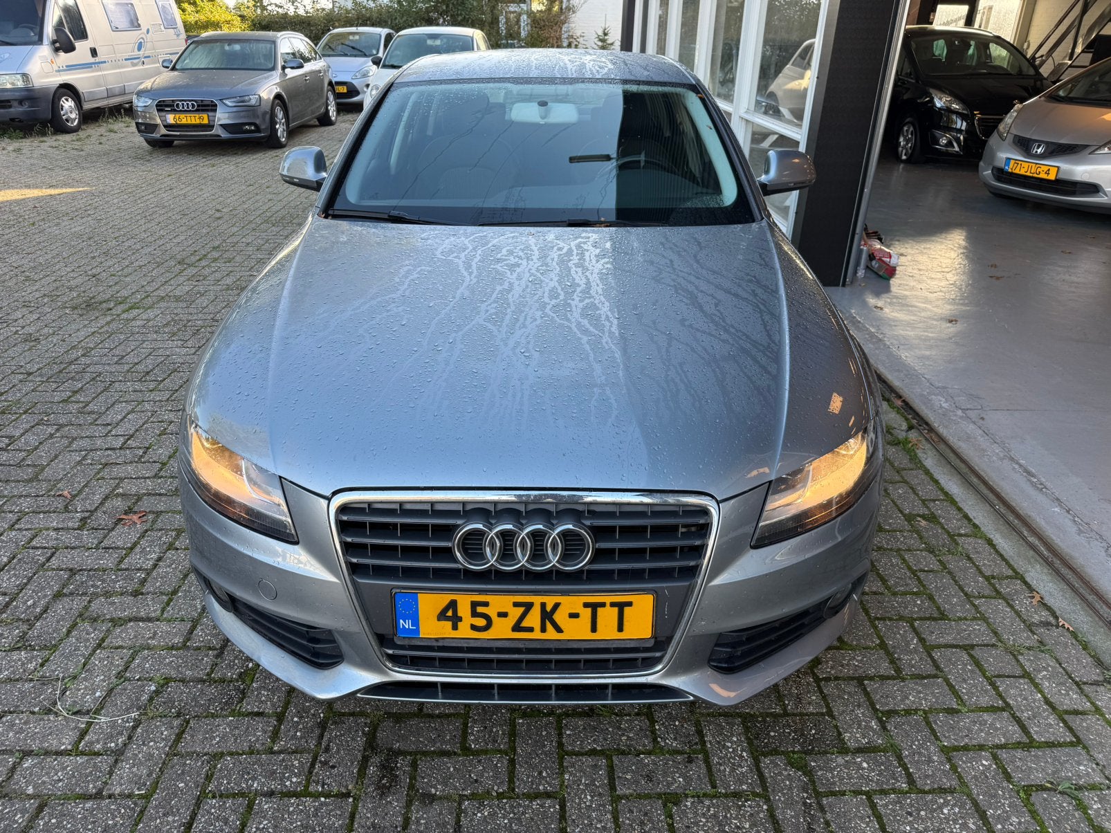 Audi A4 2.0 TDI 105KW 140.000 km  Clima Eerste eigenaar, Auto's, Voorwielaandrijving, Stof, 1435 kg, A4