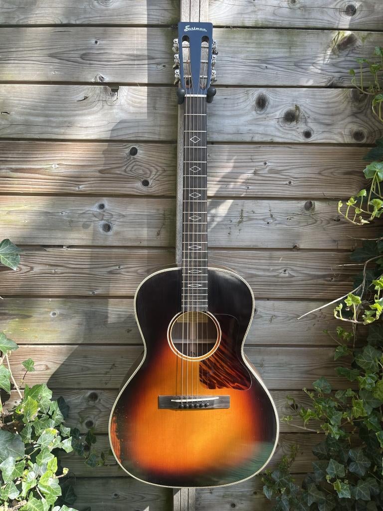 Eastman E22-00-SS/V-SB, Ophalen, Nieuw, Western- of Steelstringgitaar, Met koffer