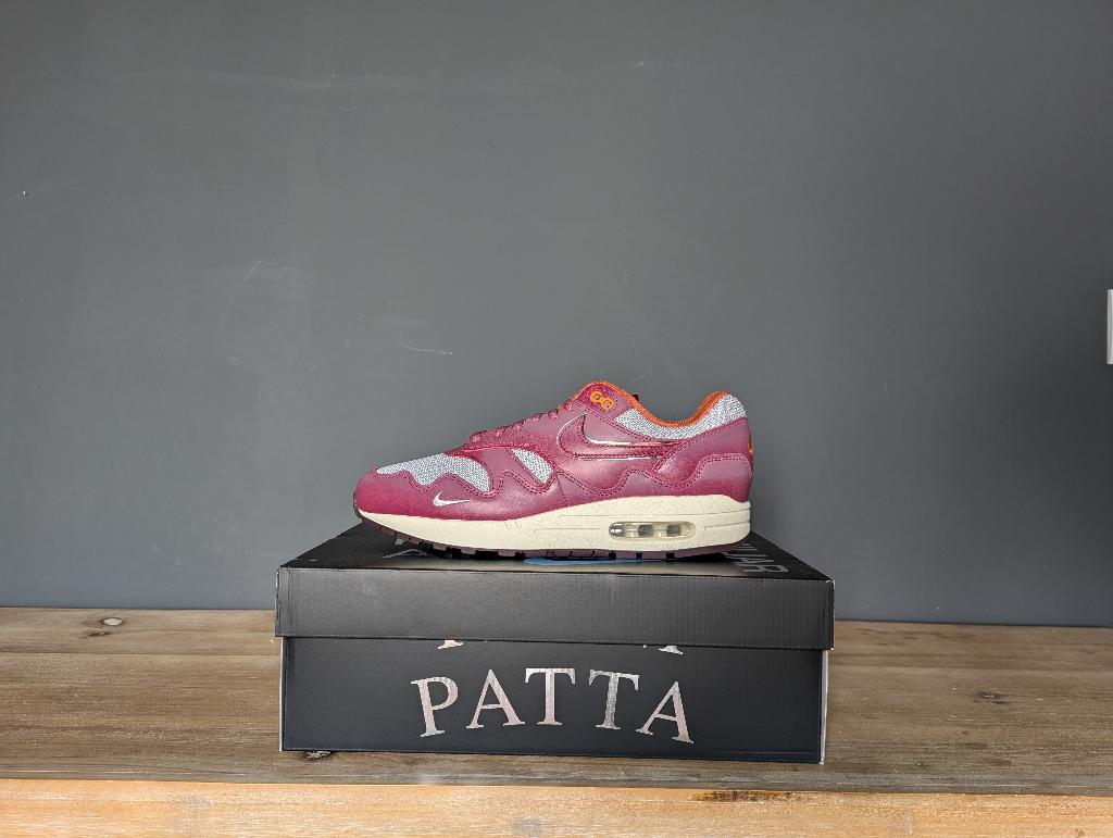 Nike Air Max 1 Patta Waves Rush Maroon - 42,5, Ophalen of Verzenden, Nieuw, Overige kleuren, Nike