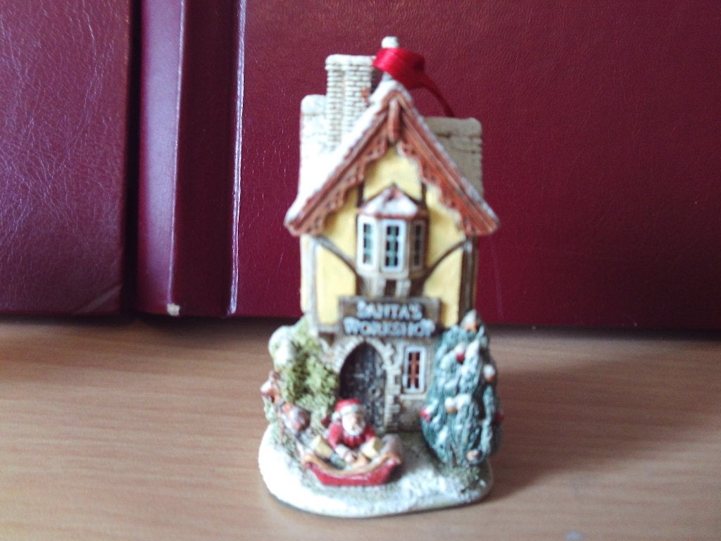Lilliput Lane - Santa's Workshop - kerstboomornament, Ophalen of Verzenden, Zo goed als nieuw, Overige typen