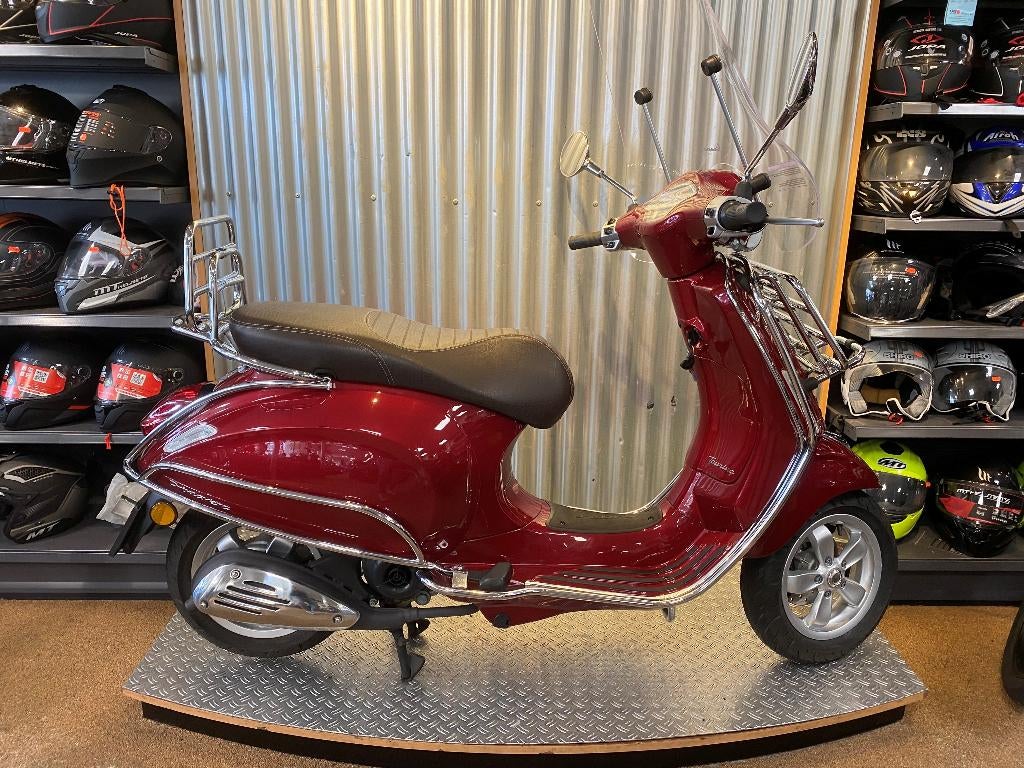 Vespa Primivera (25km) (nieuwstaat) 3 kleuren 4 scooters, Overige modellen, Ophalen of Verzenden, Zo goed als nieuw, Benzine