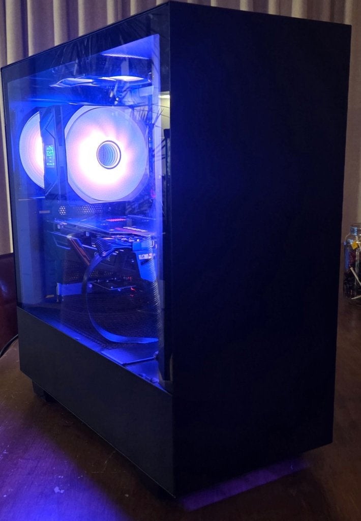 GamePC: Intel I7 9700K, AMD RX Vega64 8GB, 16GB DDR4, 1.9TB, Ophalen, Gebruikt