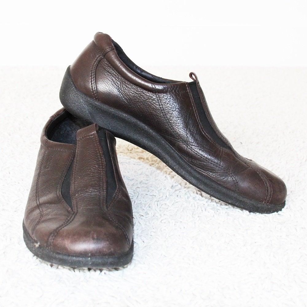 Mooie Leren Ecco Dames Schoenen (Maat 40) € 50,-, Bruin, Ophalen of Verzenden, Zo goed als nieuw, ECCO.