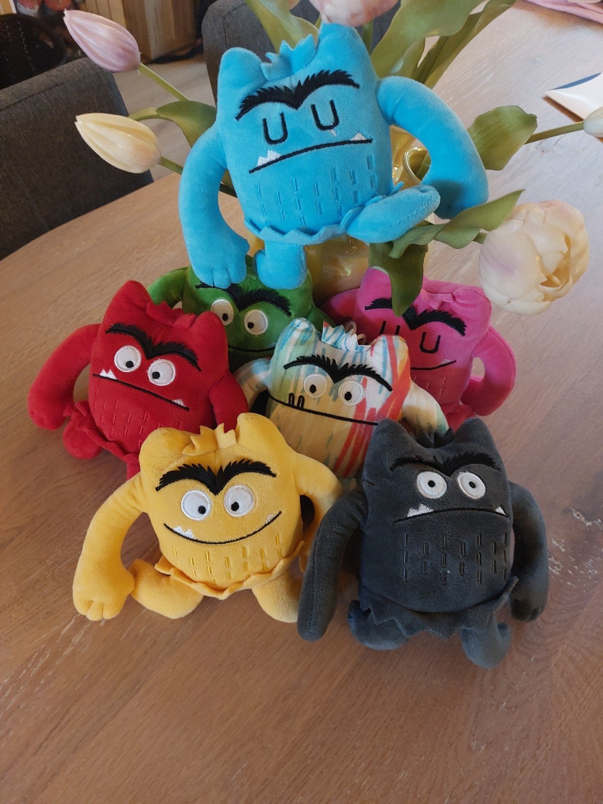 Set van 7 kleurenmonsters knuffels - 13cm hoog, Gebruikt, Overige karakters, Overige typen, Ophalen of Verzenden