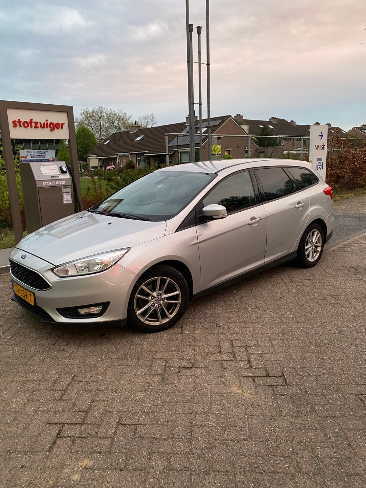 Ford Focus 1.0 Ecoboost 2016 APK 16-01-27, Auto's, 125 pk, Handgeschakeld, 1216 kg, 3 cilinders