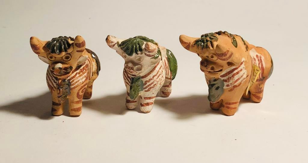 Peruaanse ‘kleine stiertjes’, aardewerk, Torito de Pucara, Ophalen of Verzenden, Zo goed als nieuw, Dier