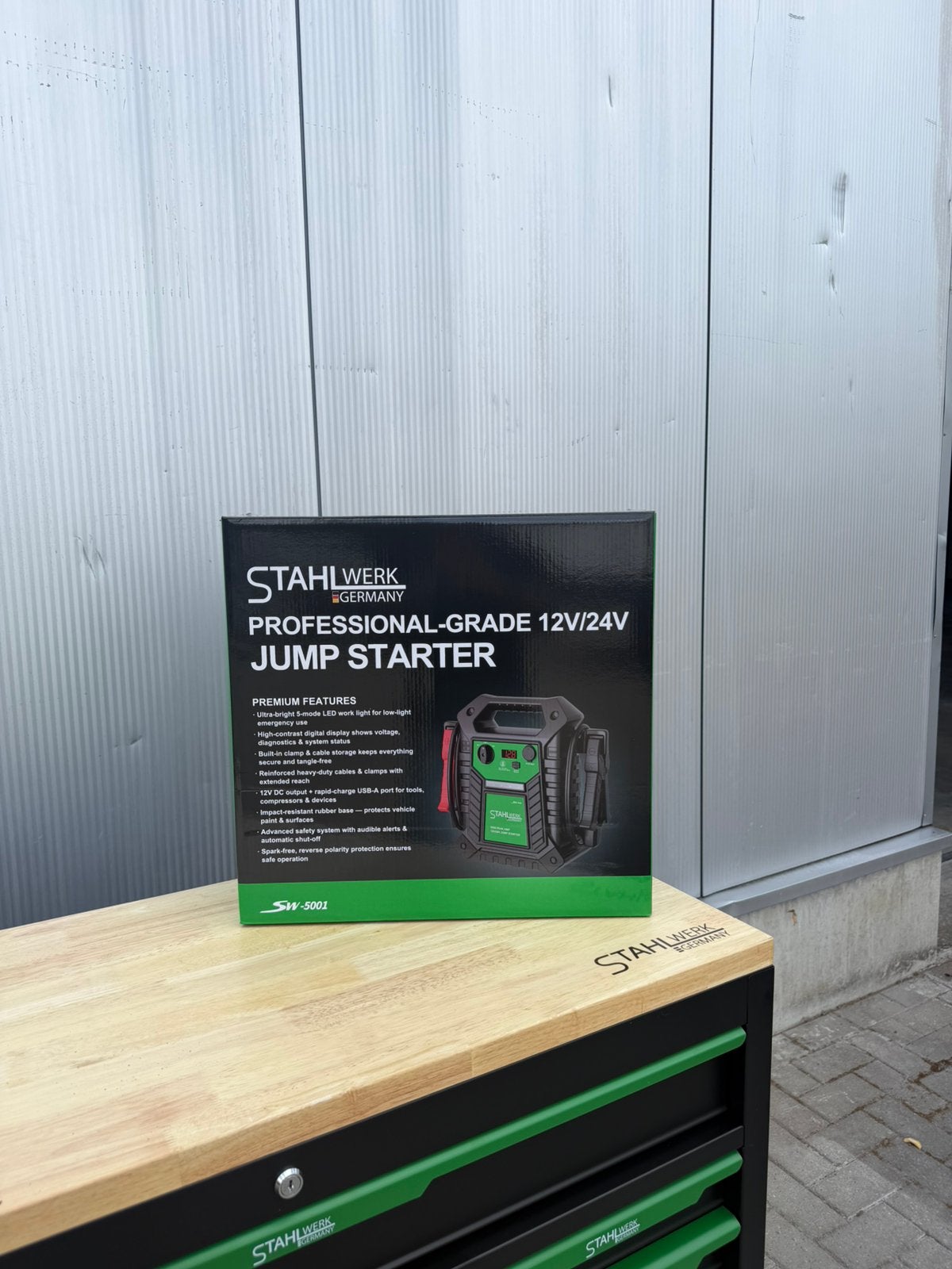 Nieuwe Stahlwerk Jump Starter 12V/24V –Professionele Booster, Ophalen of Verzenden, Nieuw