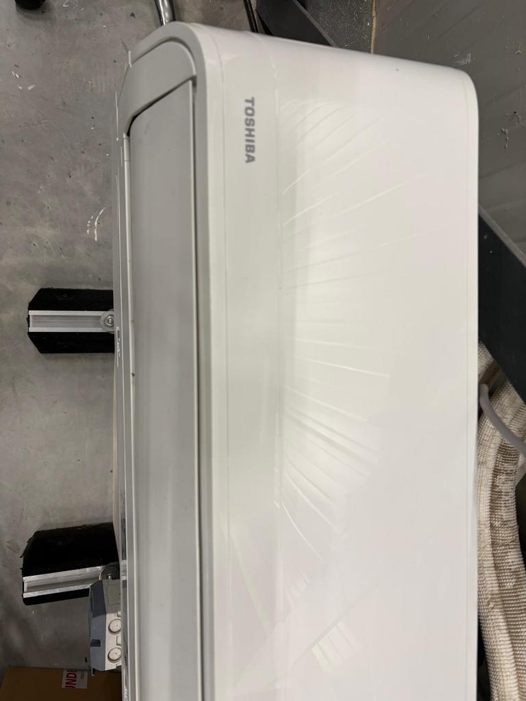 Toshiba Wandairco - Koelen en Verwarmen, Ophalen, Gebruikt