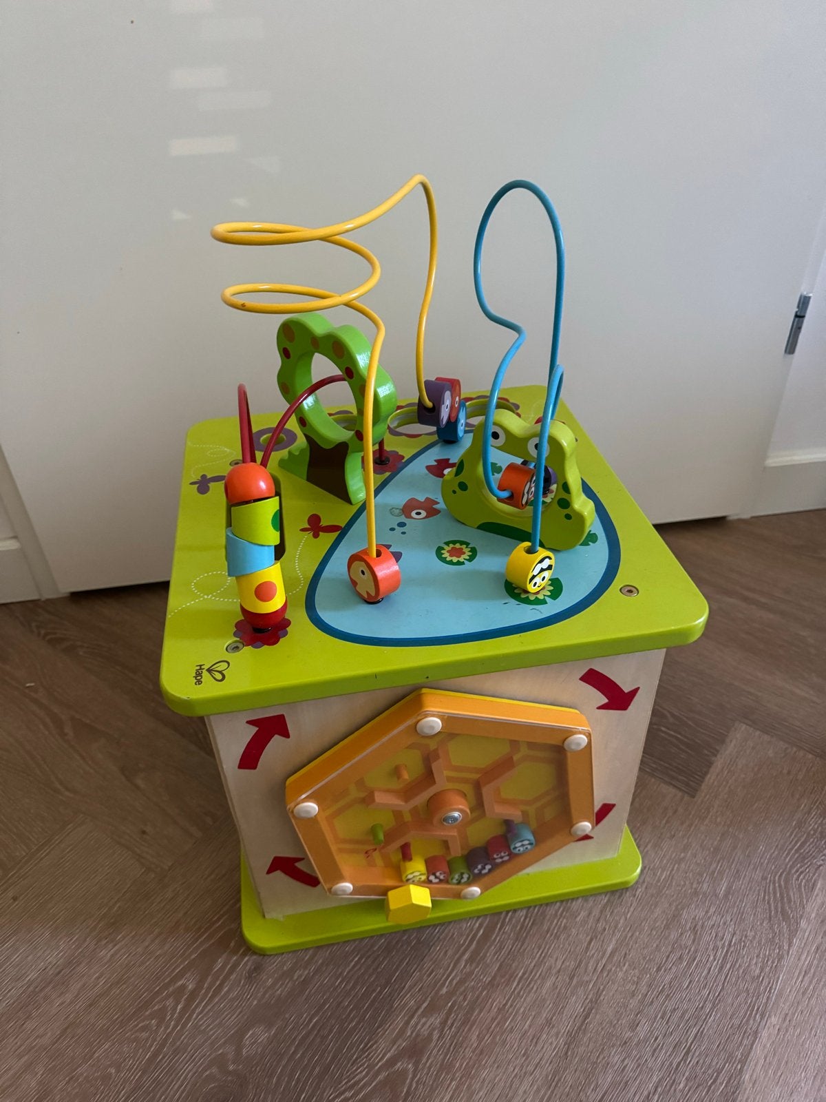 Hape Houten Activiteitenkubus voor Baby's en Peuters, Ophalen, Zo goed als nieuw, Overige typen