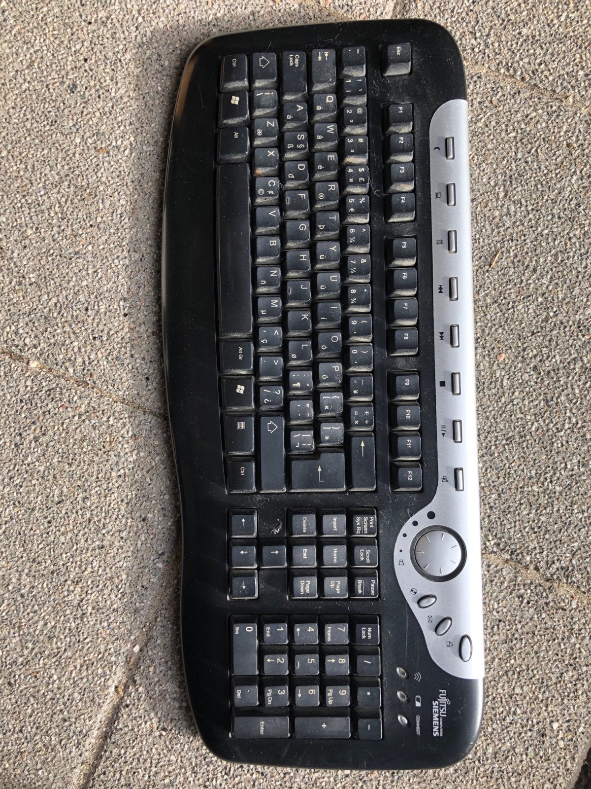 Fujitsu Siemens Toetsenbord - Ergonomisch en Multimediatoets, Gebruikt, Ergonomisch, Ophalen of Verzenden, Qwerty