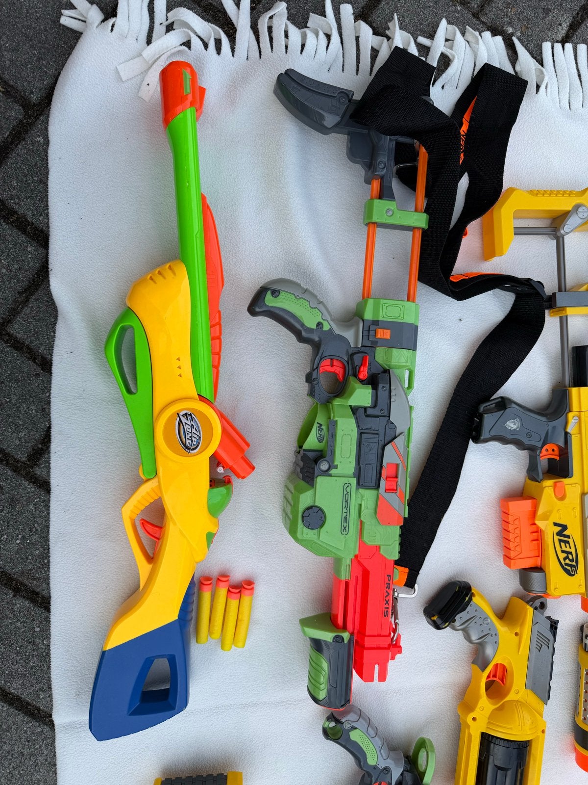 Grote Nerf Blaster Collectie met veel pijltjes en accessoire, Ophalen of Verzenden, Gebruikt, Jongen of Meisje