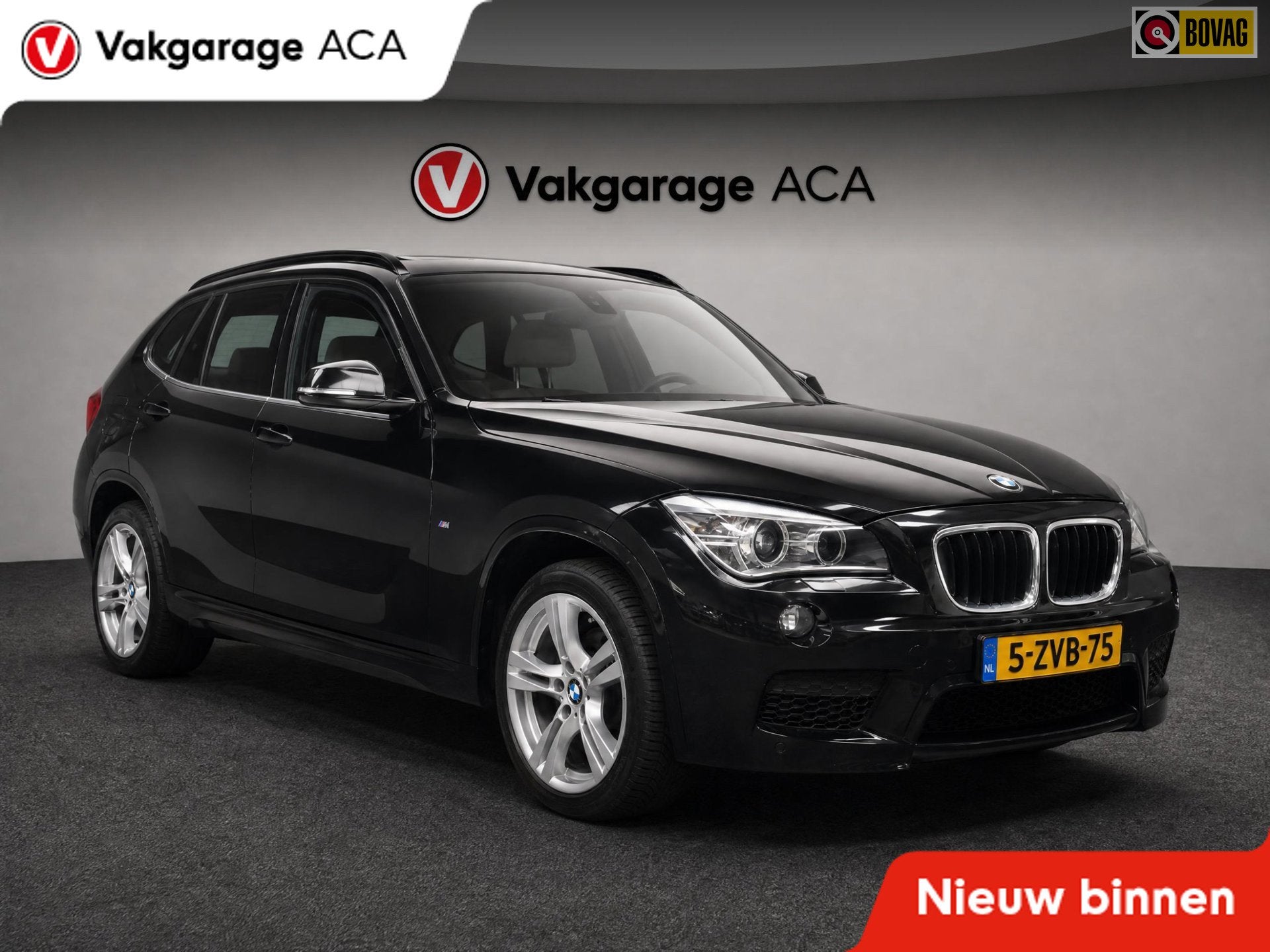 BMW X1 SDrive20i High Executive // PANO // NAVI // LEDER //, 4 cilinders, Zwart, 184 pk, SUV of Terreinwagen