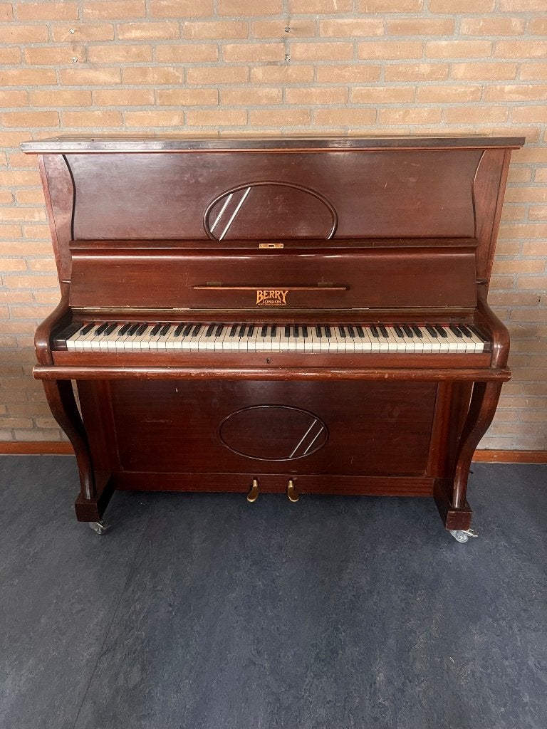 Berry London Piano, Melbourne Model Overstrung, Ophalen, Gebruikt