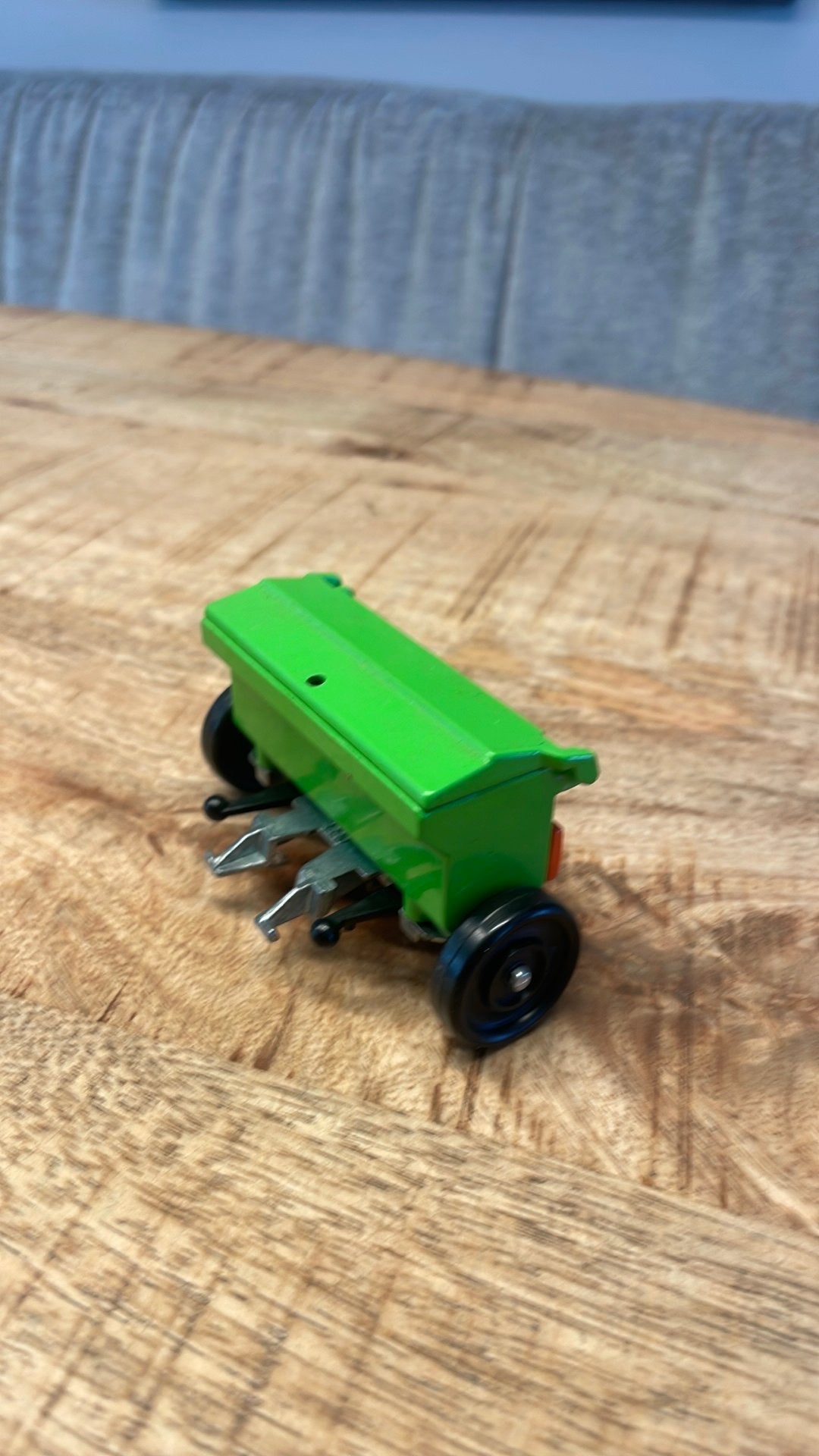 Prachtig antieke siku zaaimachine, Ophalen of Verzenden, Zo goed als nieuw, Tractor of Landbouw, SIKU