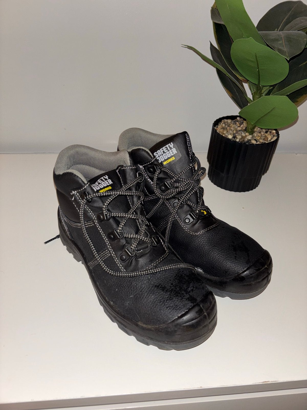 Werkschoenen Safety Jogger maat 40, Ophalen of Verzenden, Zo goed als nieuw