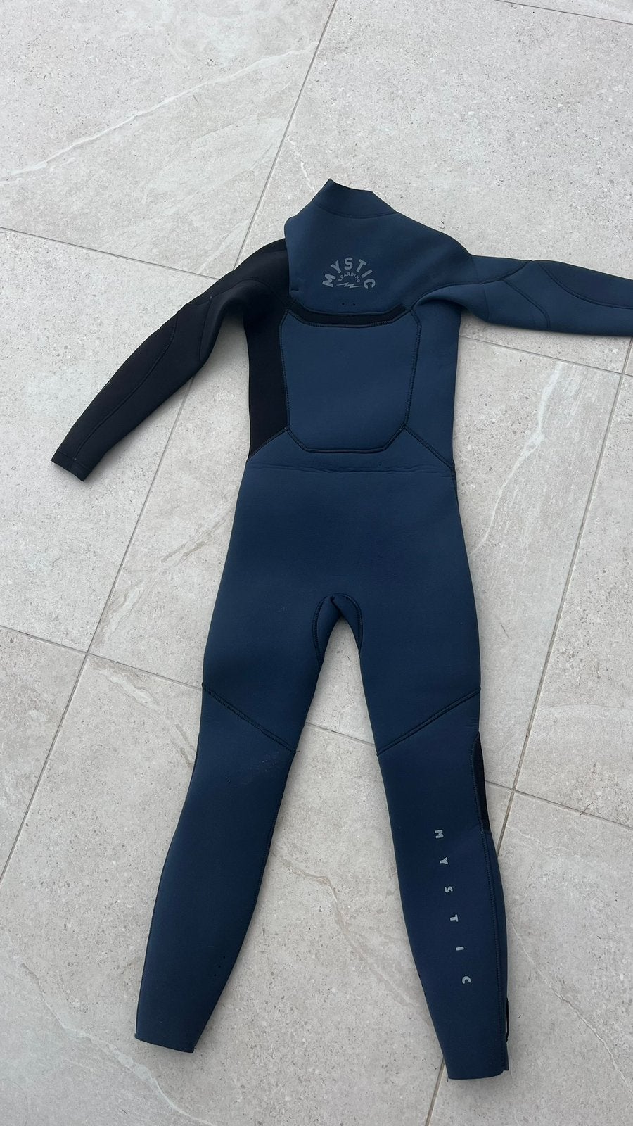 Mystic surfpak 10 jaar, Ophalen of Verzenden, Zo goed als nieuw, Kind, Wetsuit