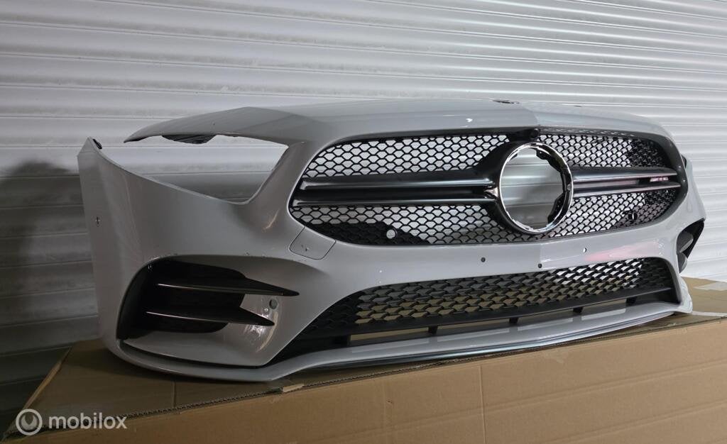 mercedes A klasse AMG voorbumper W177 V177 2019 - 2022, Auto-onderdelen, Gebruikt, Voor, Ophalen of Verzenden