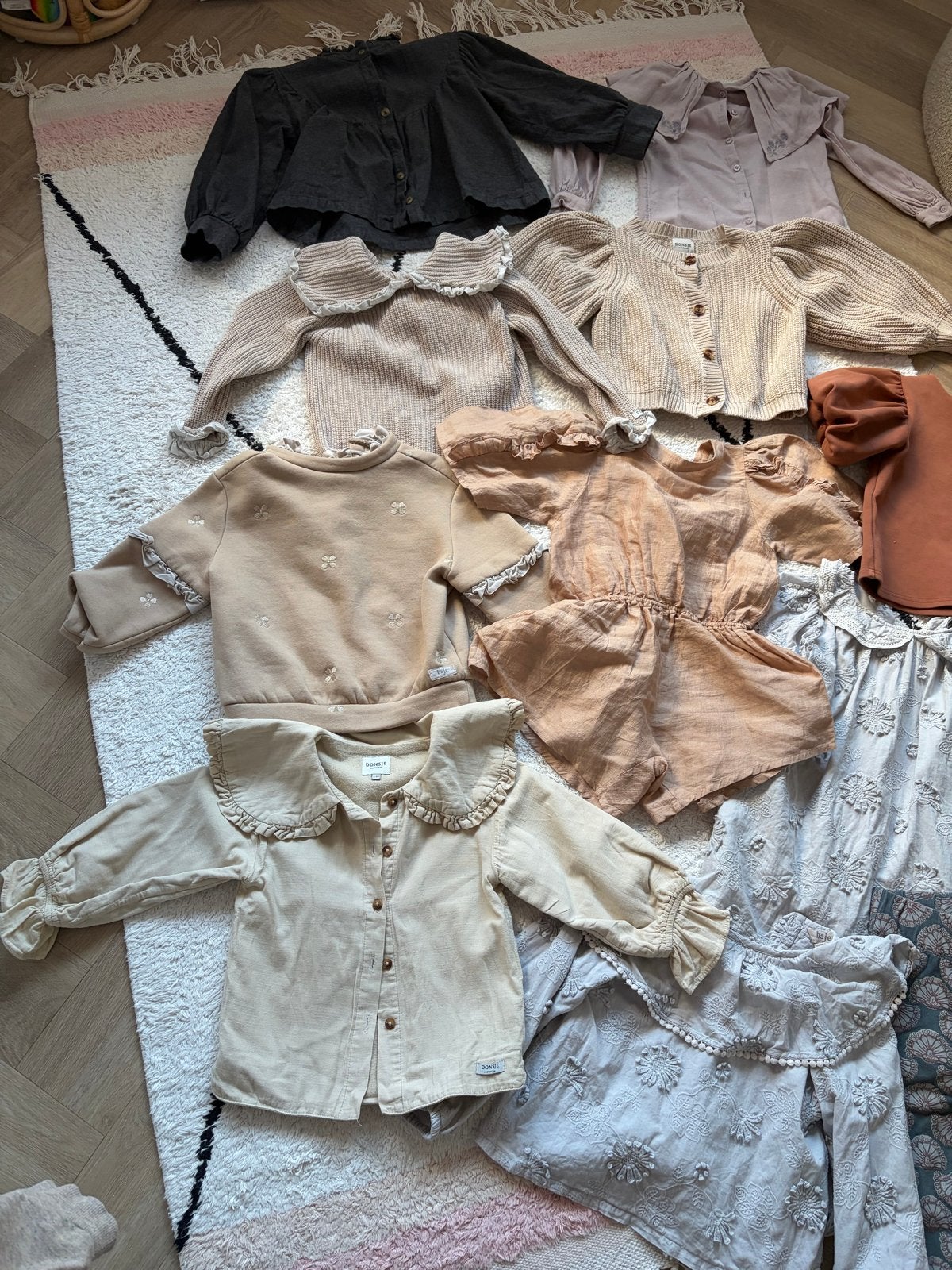 Meisjeskleding Donsje & Baje valt als maat 104/110, Kinderen en Baby's, Ophalen, Zo goed als nieuw, Meisje