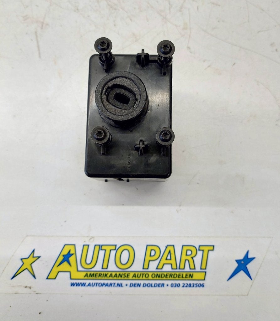 Dodge Ram 1500 contactslot 2009-2010, Gebruikt, PO Box 21-8004 | Auburn Hills, MI 48321-8004, Ophalen of Verzenden, Amerikaanse onderdelen