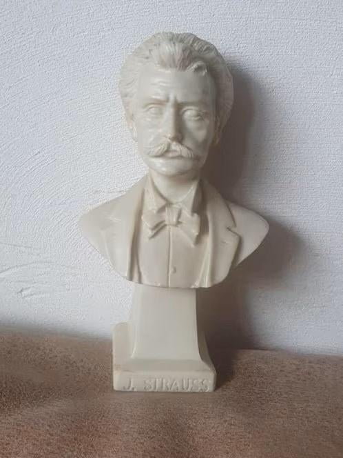 bustebeeldje Strauss van albast, Antiek en Kunst, Kunst | Beelden en Houtsnijwerken, Ophalen