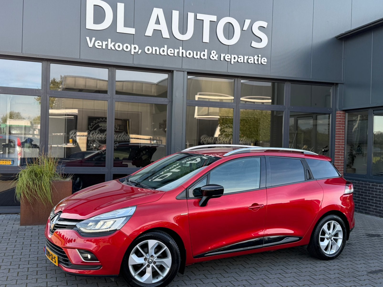 Renault Clio 1.2 TCE Automaat,led koplampen, 4 cilinders, 635 kg, 19 km/l, Geïmporteerd
