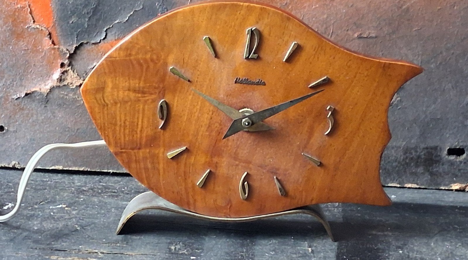 Klok. Hollandia. Design klok. Ca 1950/1960., Ophalen, Klassiek, Zichtbaar uurwerk, Bruin