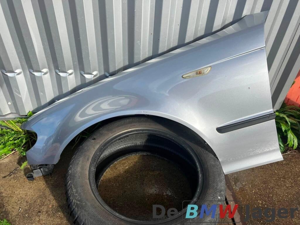 Spatbord links  BMW E46 41357042323 grijs spacegrau WA52, Auto-onderdelen, Gebruikt, Ophalen of Verzenden, BMW, BMW