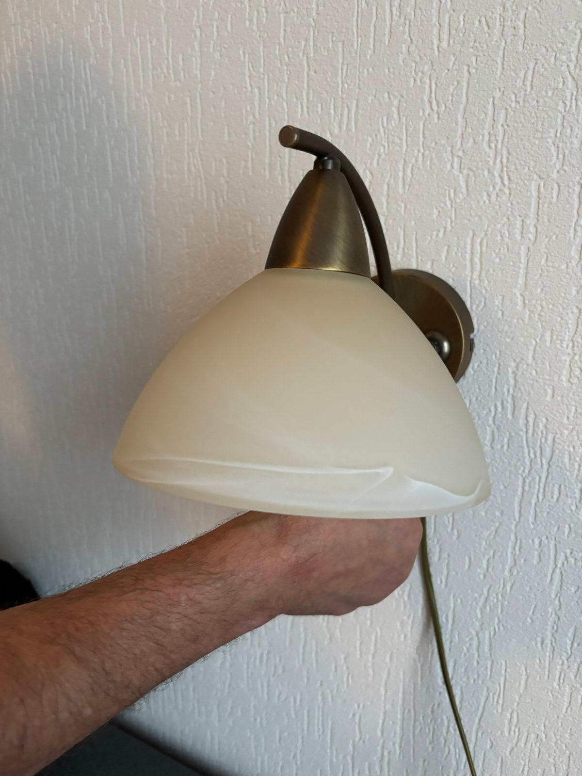 Wandlamp met melkglas kap - Bronskleurig, Ophalen, Gebruikt, Bruin, Overige fittingen