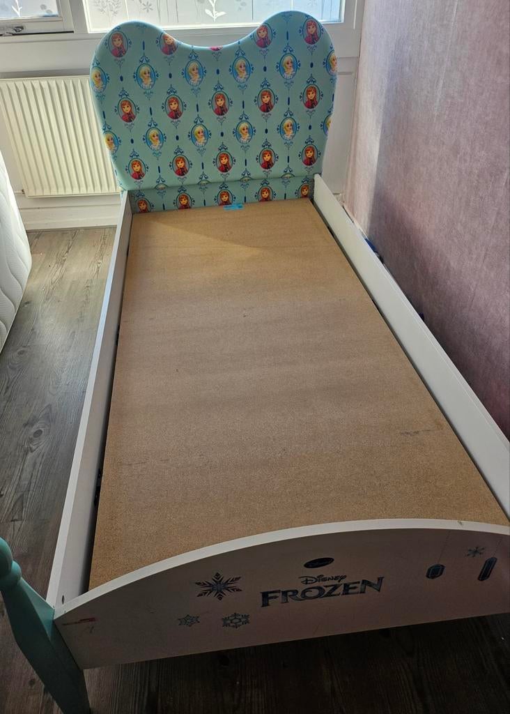 Frozen bed ombouw zonder matras, Kinderen en Baby's, Kinderkamer | Bedden, Ophalen of Verzenden, 180 cm of meer, 85 tot 100 cm