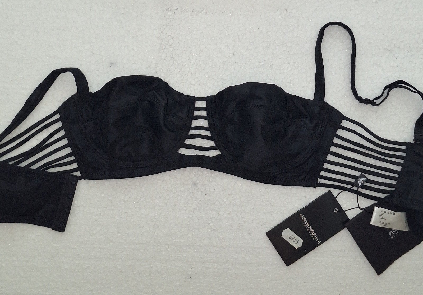 Nieuwe zwarte BH van Emporio Armani maat 75 B, Kleding | Dames, Ondergoed en Lingerie, Verzenden, Zwart, BH