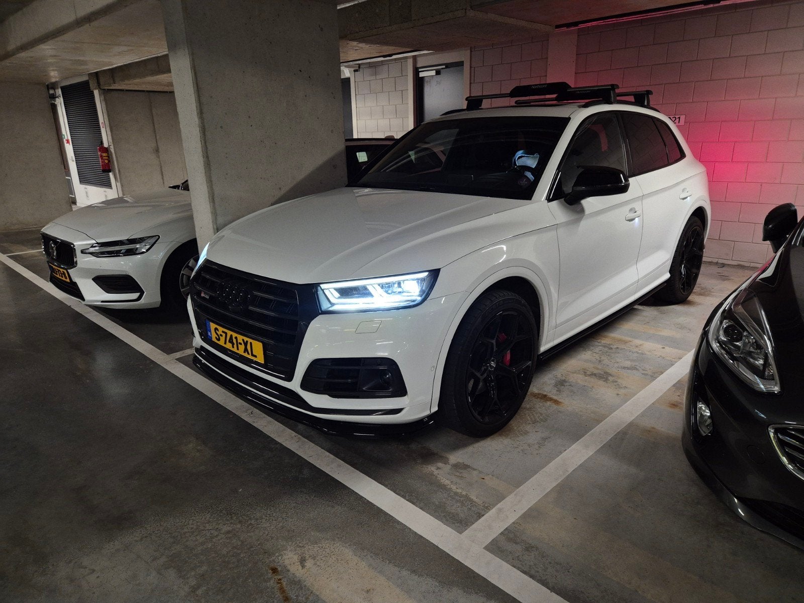 Audi SQ5 3.0 Tfsi Quattro 354pk Tiptronic 2017 Wit, Automaat, Zwart, 2995 cc, Wit