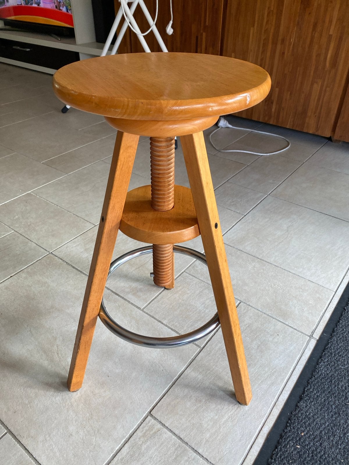 IKEA vintage Ringo Krukje - Verstelbaar Houten Krukje, Huis en Inrichting, Stoelen, Ophalen, Gebruikt, Bruin, Eén
