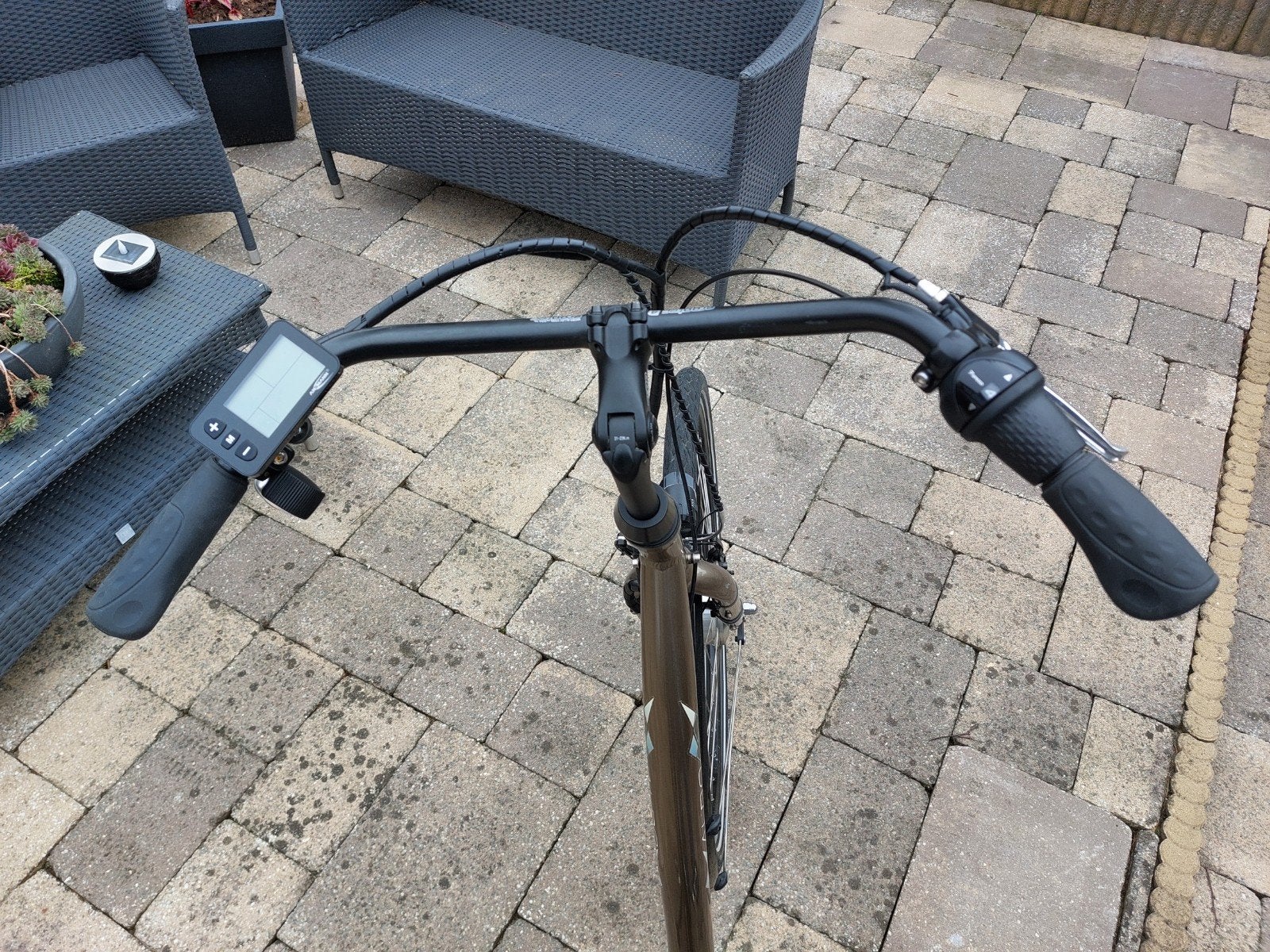 1 mooie bruine elektrische dames fiets lage instap, Fietsen en Brommers, Velgrem, (Extra) lage instap, Zo goed als nieuw, Minder dan 47 cm