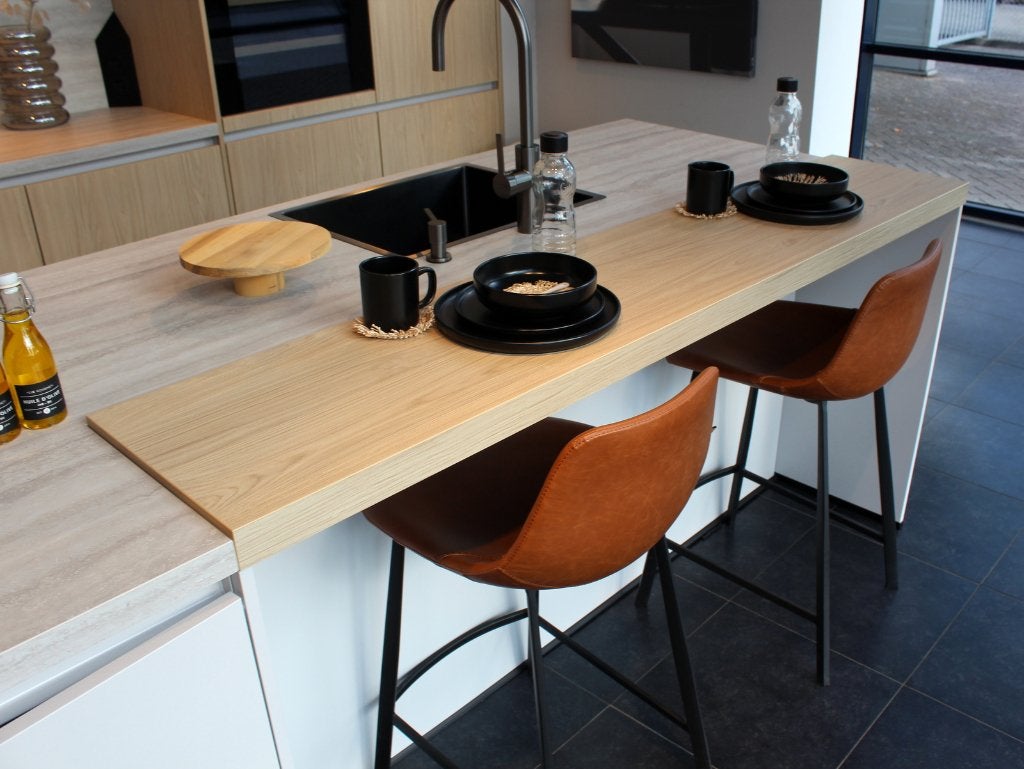 HU1 Royale eilandkeuken met BORA & wijnklimaatkast, Ophalen, Greeploos, Waldstraße 53-57, 33415 Verl  Duitsland, Nobilia-Werke J. Stickling GmbH & Co. KG