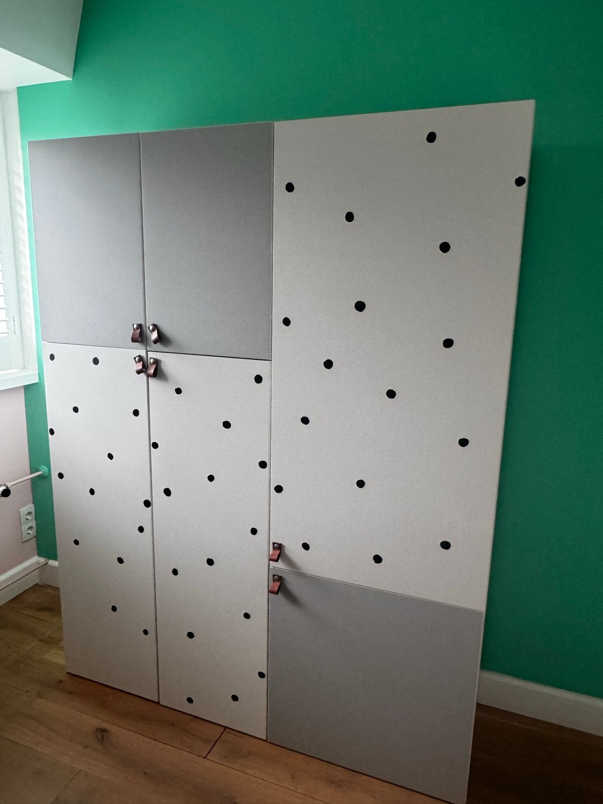 IKEA Besta Kast met planken, deelbaar (180x140x42 cm), Ophalen, Zo goed als nieuw