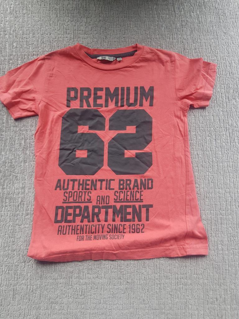 We shirt maat 122/128, Gebruikt, Ophalen of Verzenden, Shirt of Longsleeve, Jongen