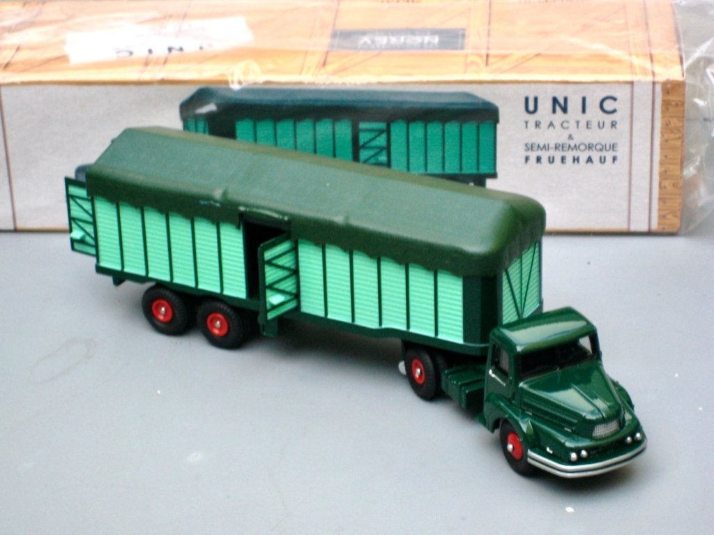 Unic truck met Frühauf oplegger met kap Norev (Dinky) 1:55, Hobby en Vrije tijd, Modelauto's | 1:43, Nieuw, Bus of Vrachtwagen